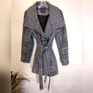 Black and White Houndstooth Coat.